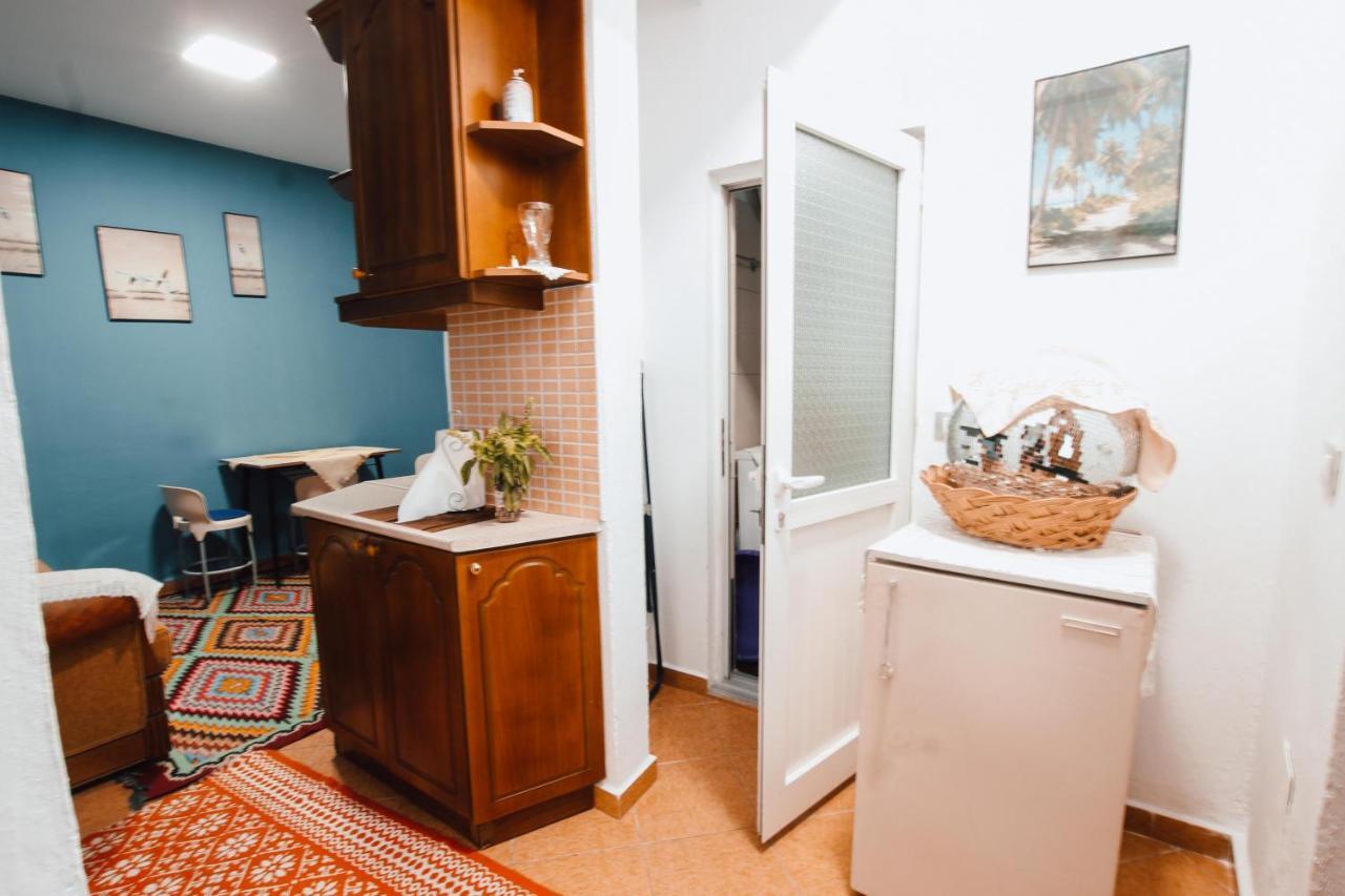 Bb Traditional Apartment Gjirokastra Kültér fotó